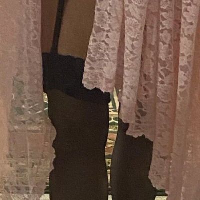 Silk Reflections Thigh Highs Soft Taupe NIP Stockings Barely There 2 PAIR sz CD